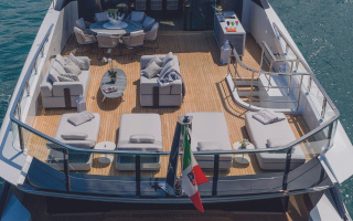 MANGUSTA GRANSPORT 45 8