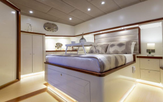 GRAND SAILOR 11