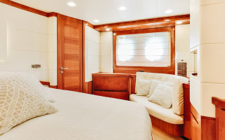 SEA LADY 16