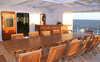 HANSE EXPLORER 8