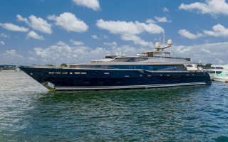 VESPER 22