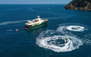 W EXPLORER 24