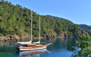 DERIN DENIZ