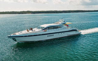YOT CAPRI 9
