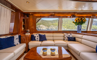 ESTIA POSEIDON 8