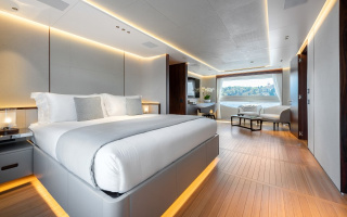 NORTHERN ESCAPE 12