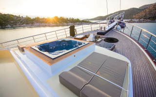 NEVRA QUEEN 7