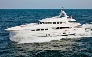 LATITUDE 16