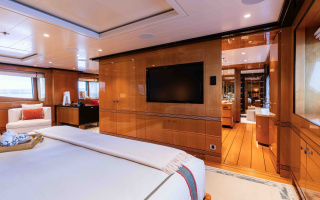 DEEP BLUE 52