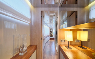 GOLDEN YACHT 25