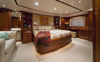AMADEA 9