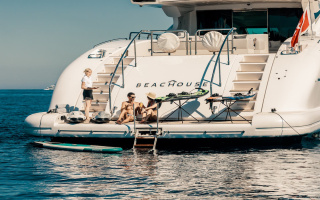 BEACHOUSE 5