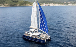 THE BLUE DREAM 17