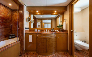 TREEHOUSE 34