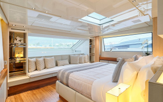 GOLDEN YACHT 32