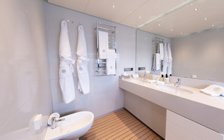 OCEAN PEARL 20