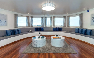 GALAPAGOS HORIZON 8