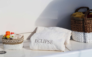 ECLIPSE 12