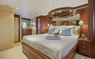 WINDWARD 9