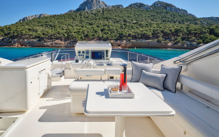 GOLDEN YACHT 5