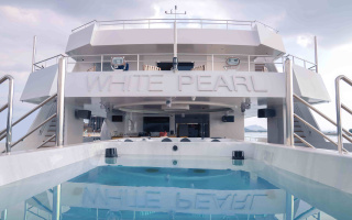 WHITE PEARL 6