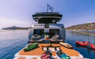 ISLANDER II 3