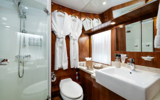 ANNABEL II 33