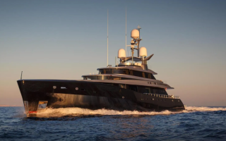 LADY VICTORIA 11