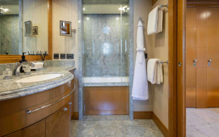 TREEHOUSE 36