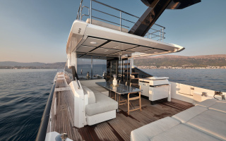LIMITLESS 8