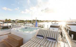 BEACHFRONT 4