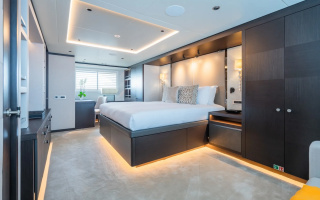 EMERALD 30