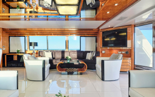 MILOS AT SEA 25