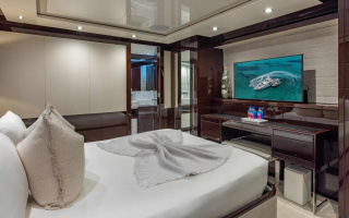 CAPTAIN MORGAN III 30