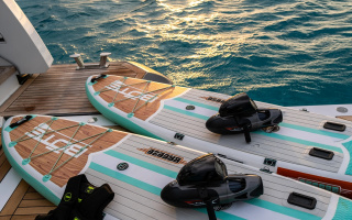 CANOE CANOE 49