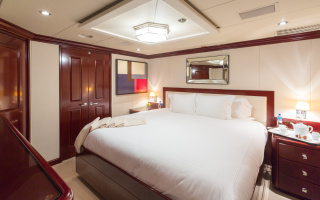 LADY JOY 35