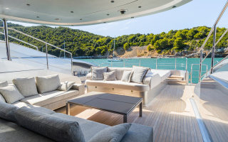 SILVER WIND 15