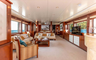 W EXPLORER 18