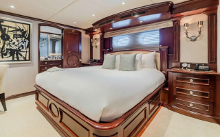MIRABELLA 28