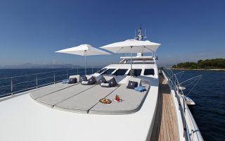 AURELIA 6