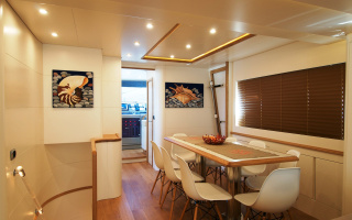 RIVIERA 7