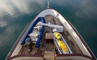 DONNA DEL MARE 11
