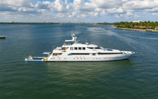 SURINA 27