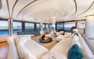 UILIA 10