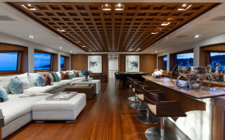 CHAMPAGNE SEAS 21