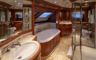 RIVA I 23