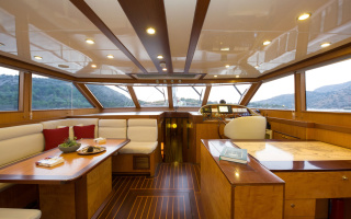 SERENITY 86 7