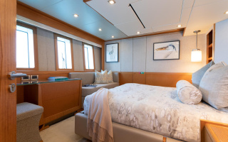SERENITY 34