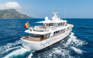 CORNELIA 6