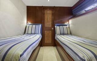 WINDWARD 11